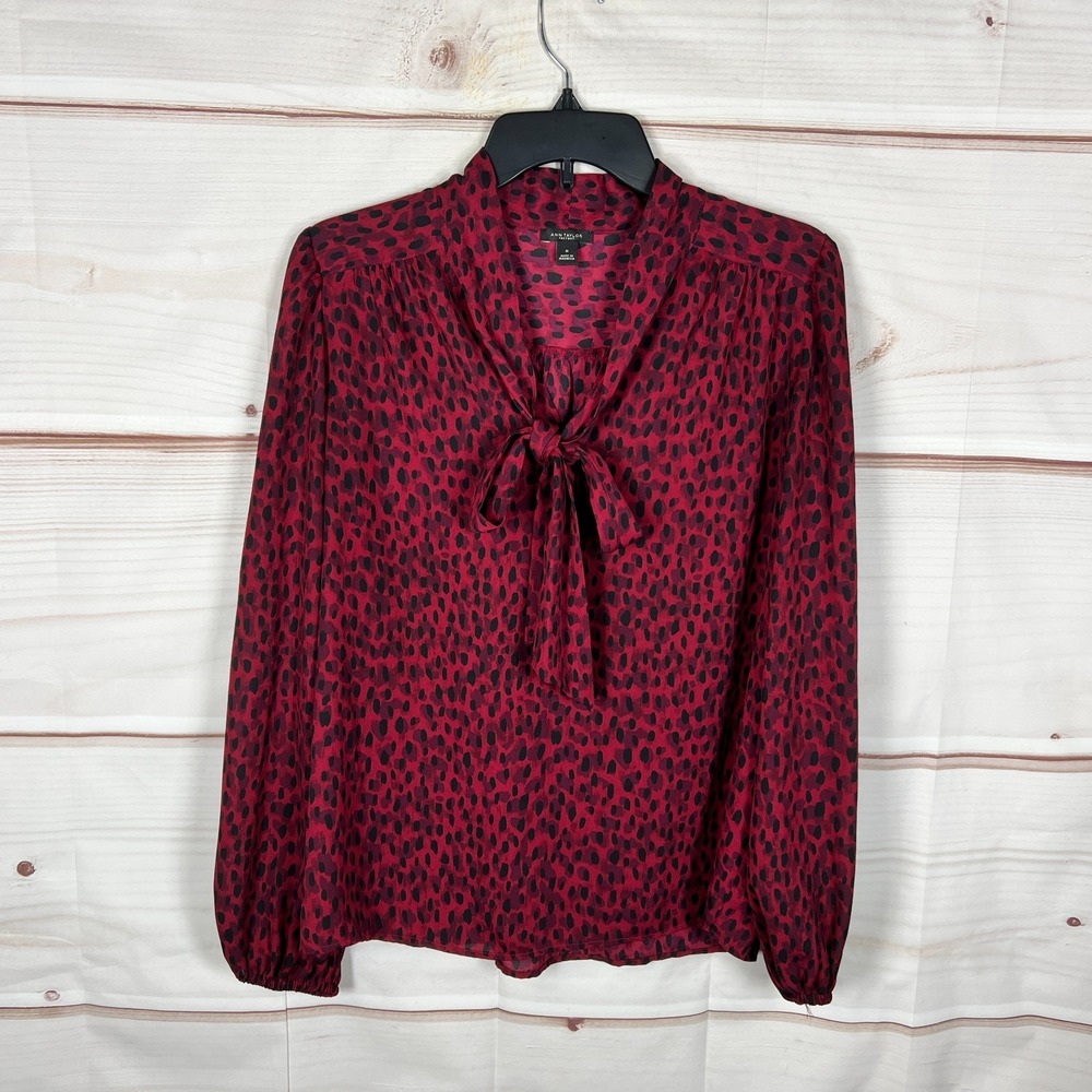Ann Taylor Top Womens Medium Red Leopard Print Blouse Tie Neck Pullover Woven‎